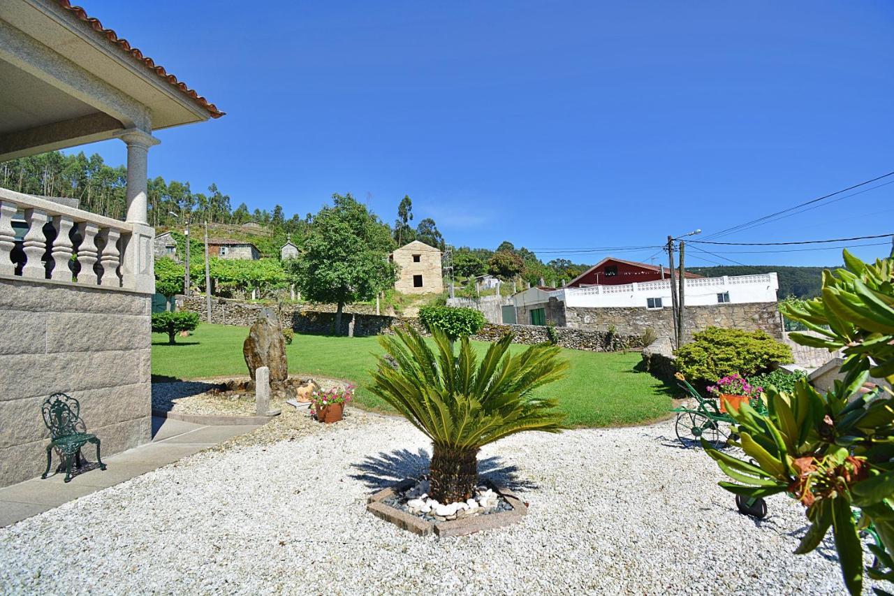 Villa Galihost - A Casa De Otilia à Meaño Extérieur photo